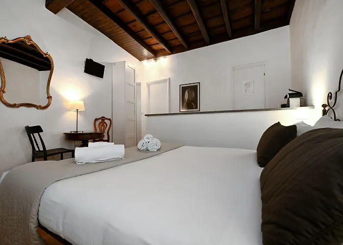 Sangallo - Residenze Romanae Pensión Roma