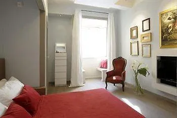 Sangallo - Residenze Romanae Pensión