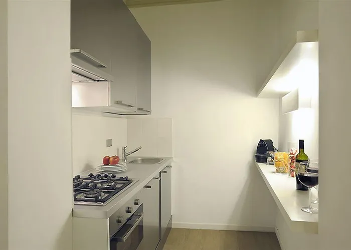 Sangallo - Residenze Romanae Pensión Roma