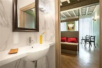 Sangallo - Residenze Romanae 3*